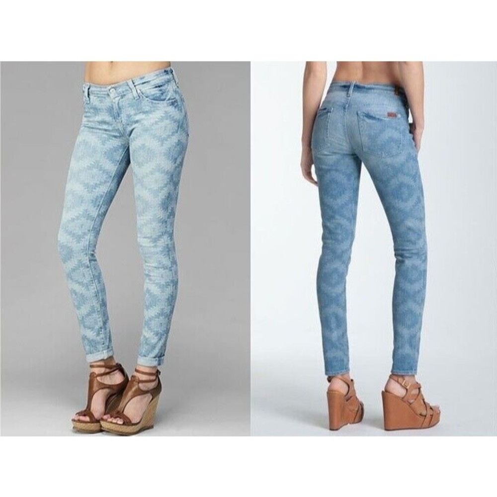 7 For ALL Mankind The Skinny Jeans Size 27 Ancient Pyramid Laser Aztec Print